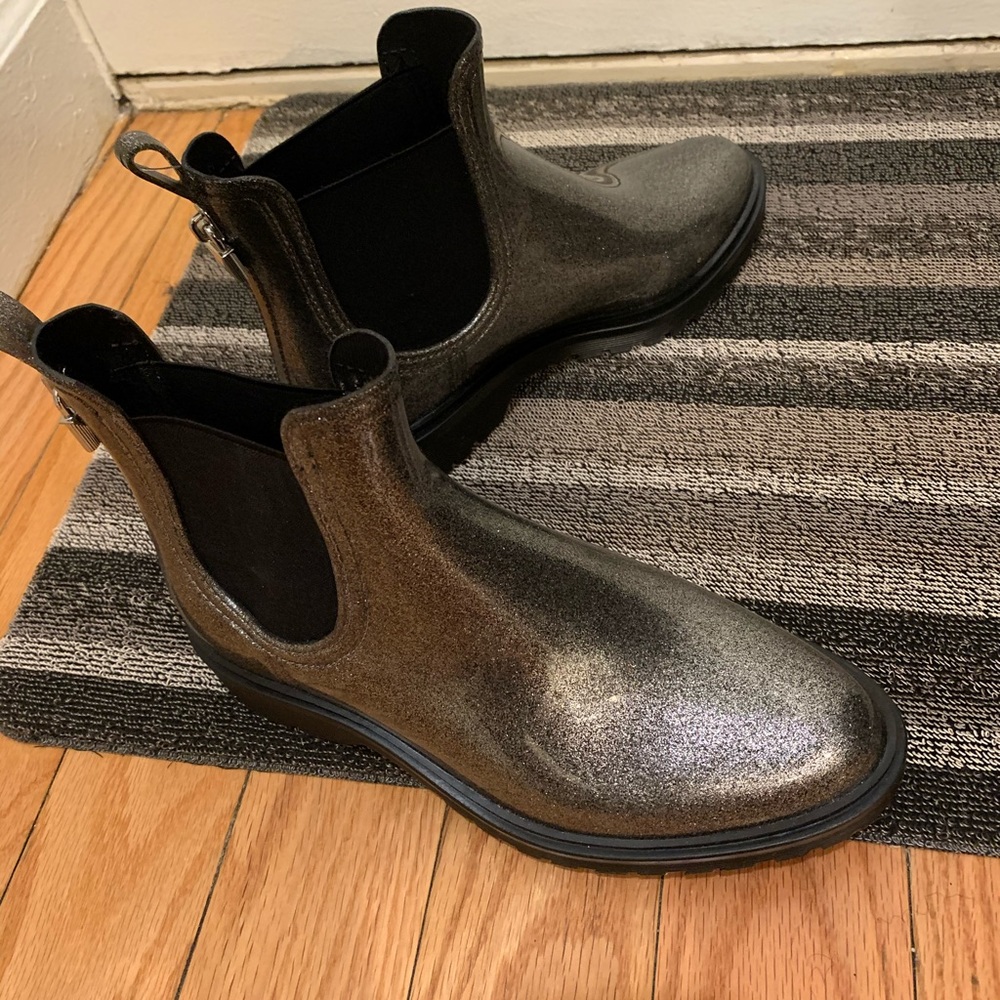 Michael Kors rain boots ☔️ 🥾